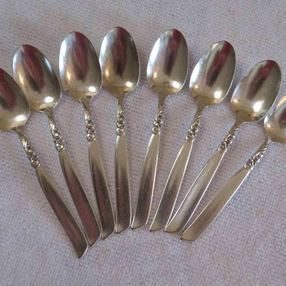 ONEIDA Vintage South Seas Silverplate Demitasse Spoon Set of 8